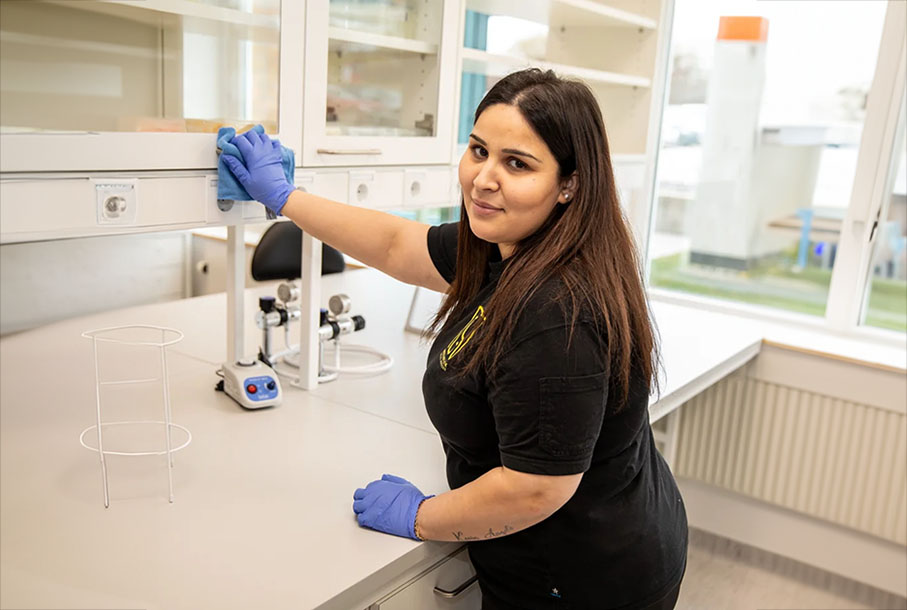 En professionell städfirma med utbildade lokalvårdare